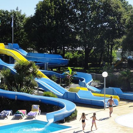 Mobil Home Xxl 4 Chambres - Camping Les Jardins Du Morbihan Monterblanc エクステリア 写真